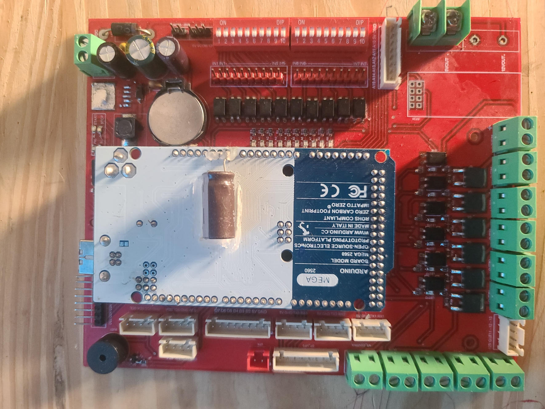 Bo mạch điều khiển trung tâm đa kênh Arduino Mega kèm bảo vệ cách ly công nghiệp